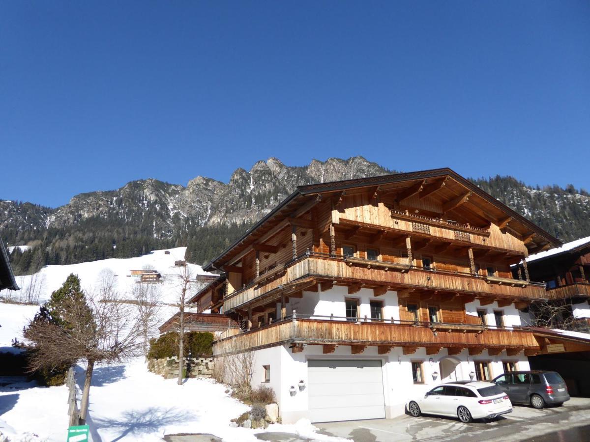 Alpbacher Appartementhaus Johannes Екстер'єр фото
